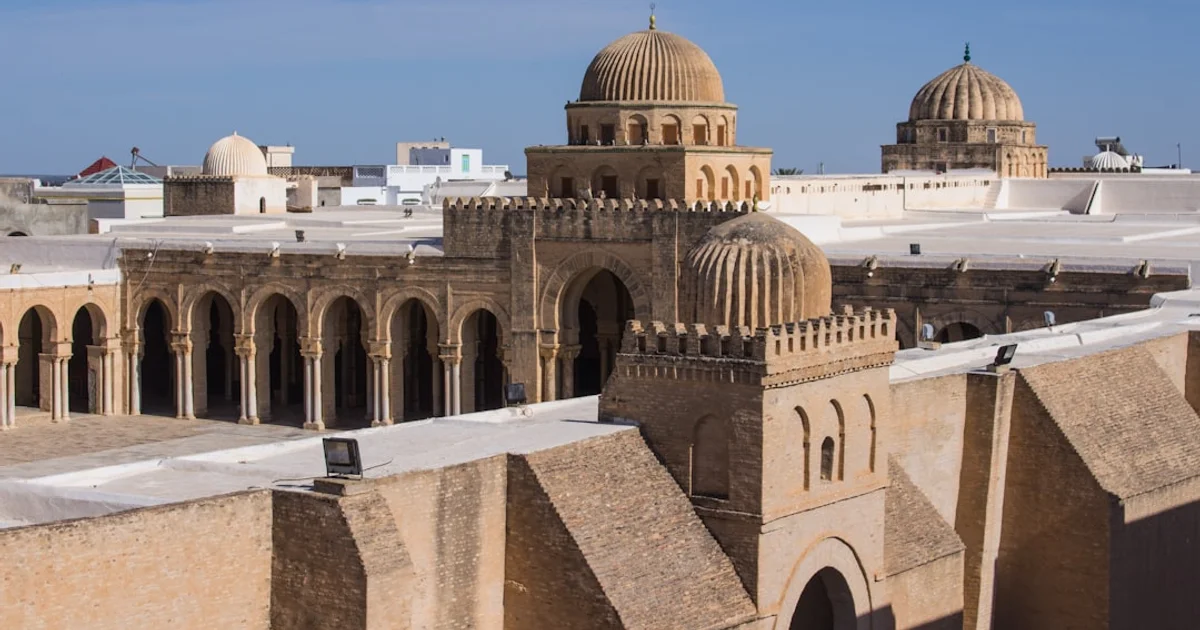 Vue aérienne de la banlieue sud de Tunis, Ben Arous
